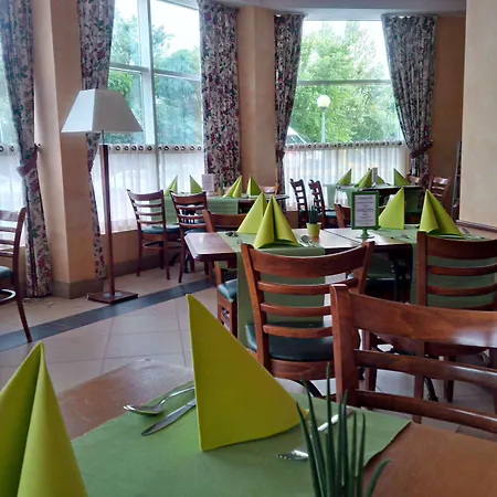 Campanile Otel Poznan