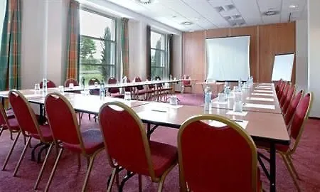 Campanile מלון 2*