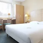 Hotel Campanile 2*