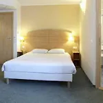 Campanile Hotel 2*