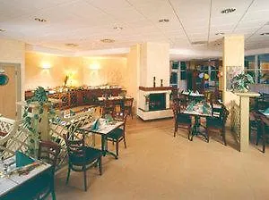 Hotel Campanile 2*