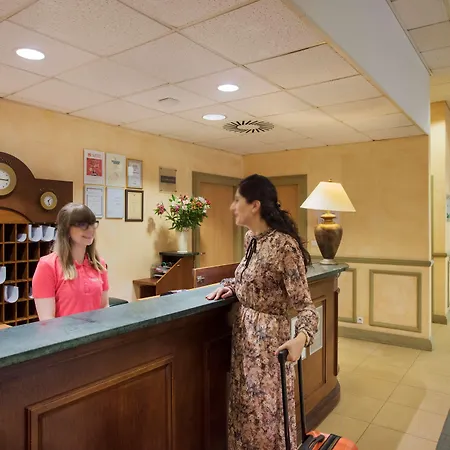 Hotel Campanile