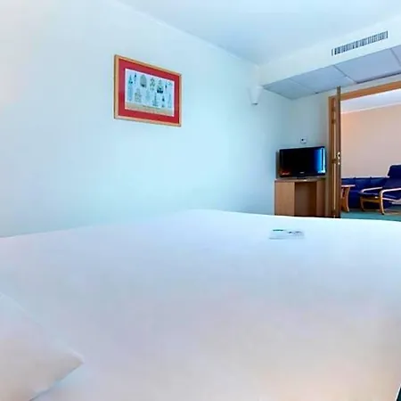 Campanile Hotel