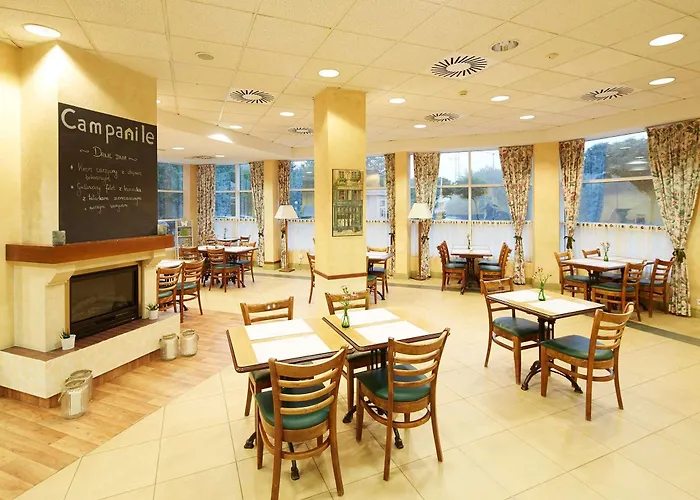 Campanile מלון