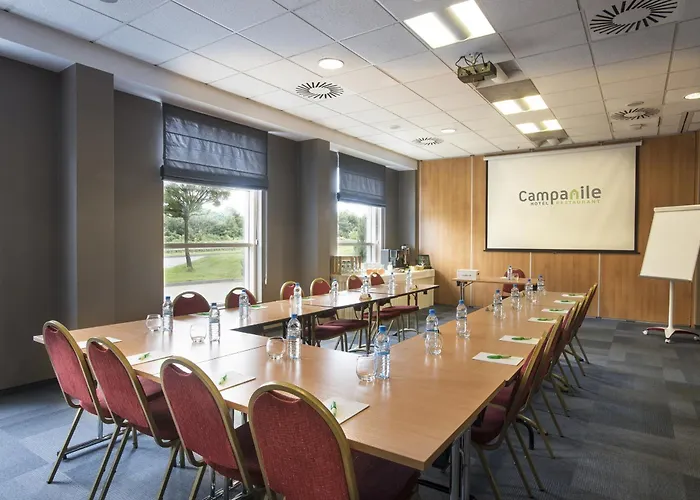Campanile Hotel 2*
