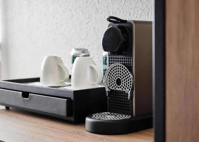 Готель Campanile 2*