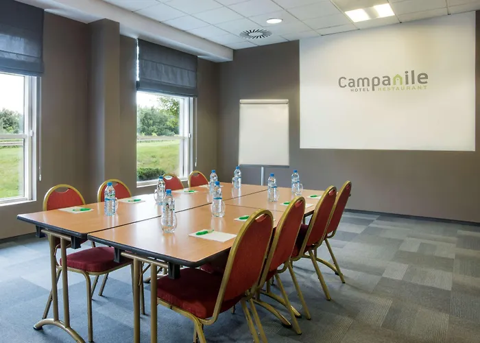 Campanile Готель Познань