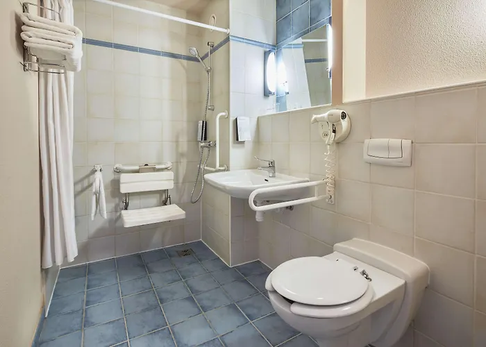 Campanile Готель