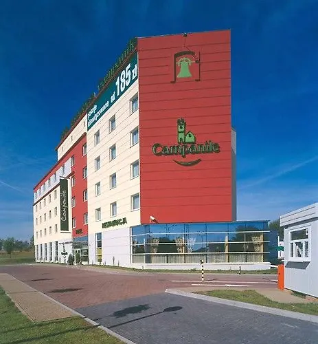 Готель Campanile 2*